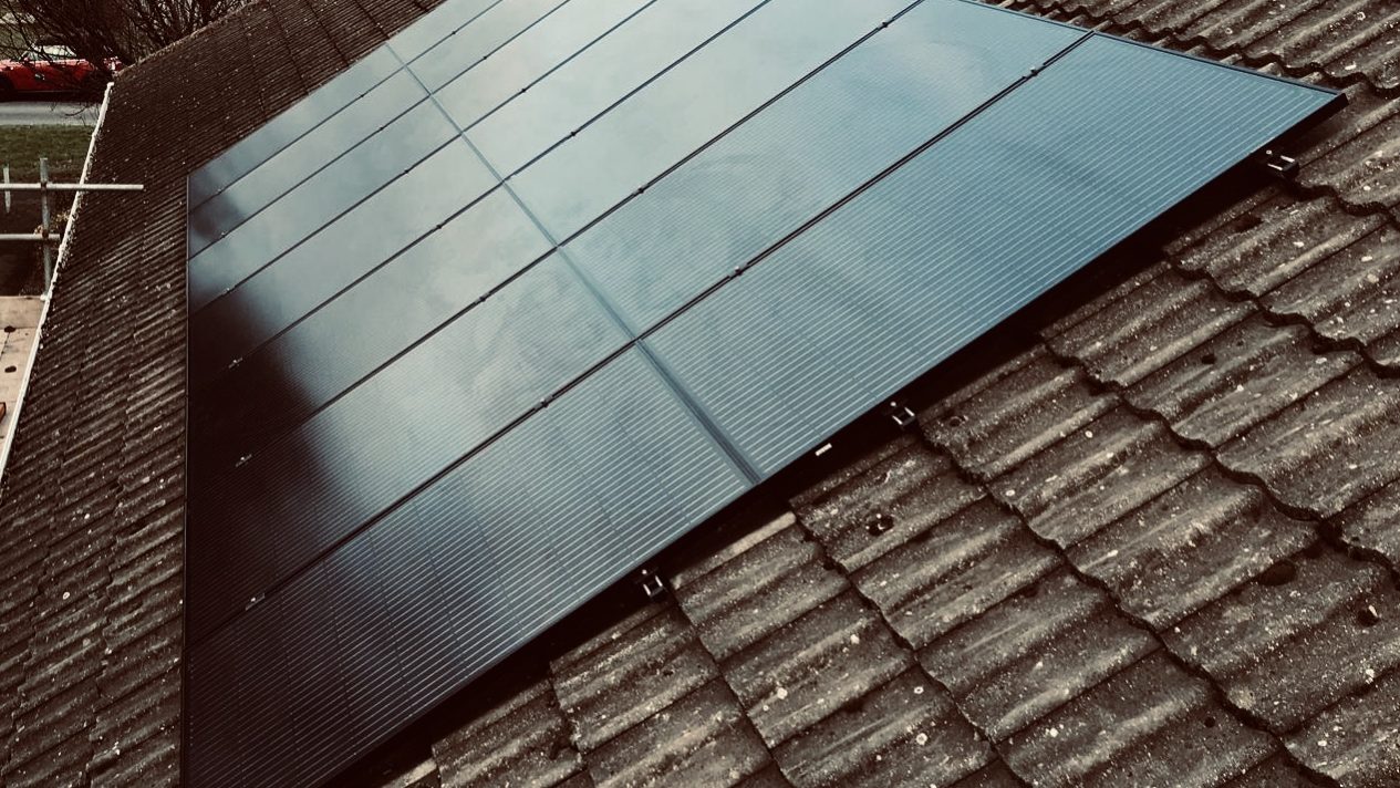 05d01e25-92f4-490e-8a2d-45a6bde7c820